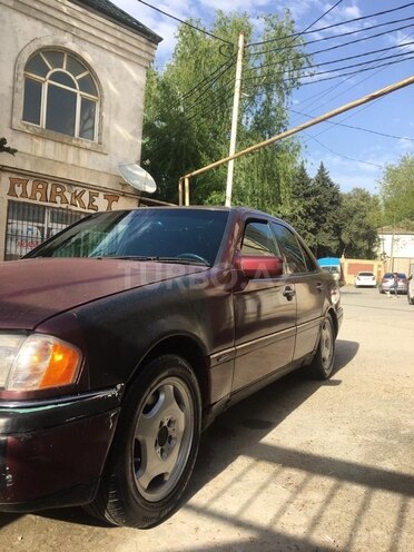 Mercedes C 180 1997, 277,000 km - 1.8 l - Bakı