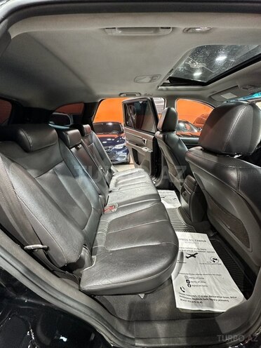 Hyundai Santa Fe-9
