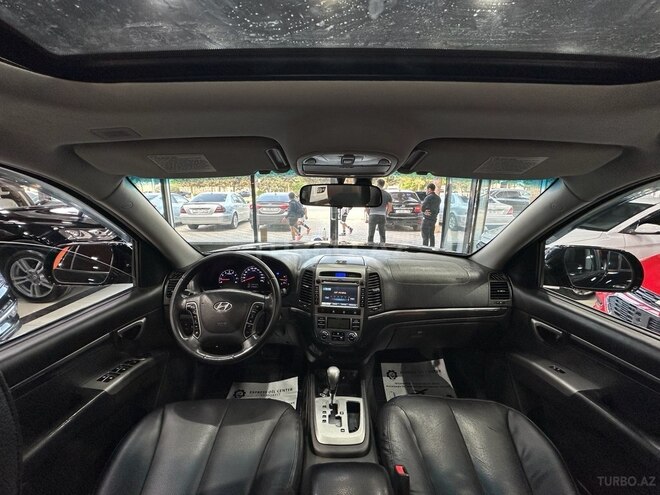 Hyundai Santa Fe-11