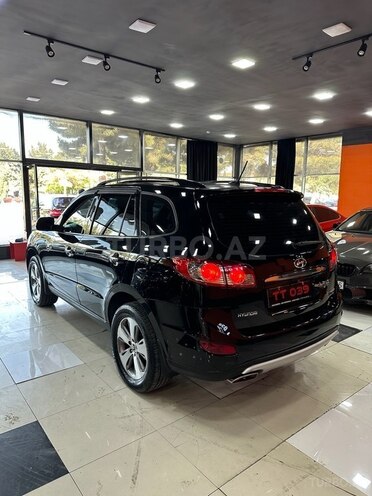 Hyundai Santa Fe-8