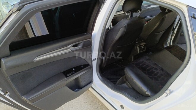 Ford Fusion (North America) 2014, 255,000 km - 1.5 l - Bakı