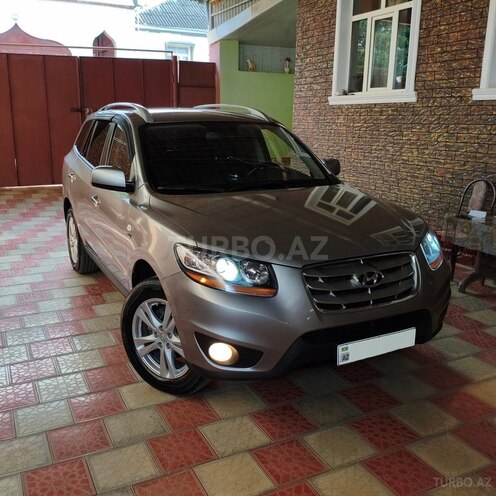 Hyundai Santa Fe 2010, 218,000 km - 2.0 l - Tovuz