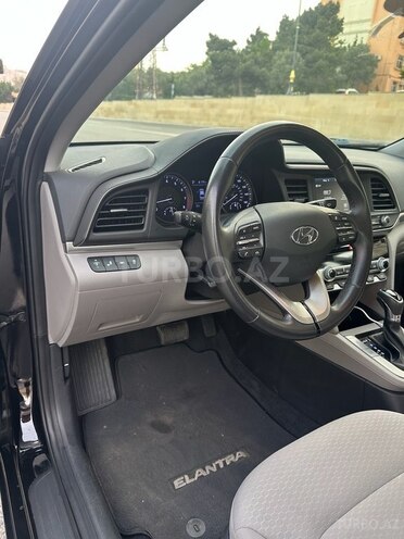 Hyundai Elantra 2018, 62,341 km - 2.0 l - Bakı