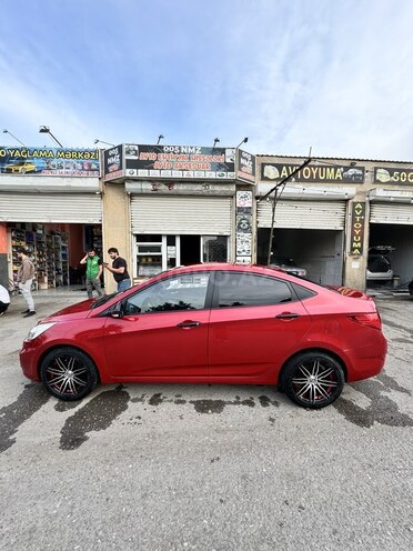 Hyundai Accent 2015, 144,000 km - 1.4 л - Bakı