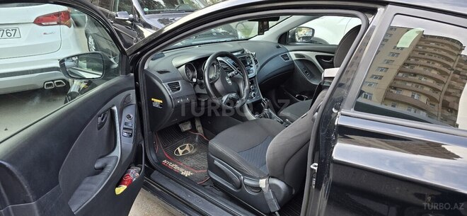 Hyundai Elantra 2014, 118,000 km - 2.0 l - Bakı