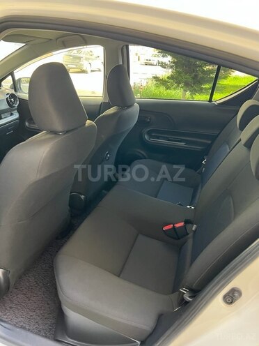 Toyota Aqua 2019, 93,000 km - 1.5 l - Bakı