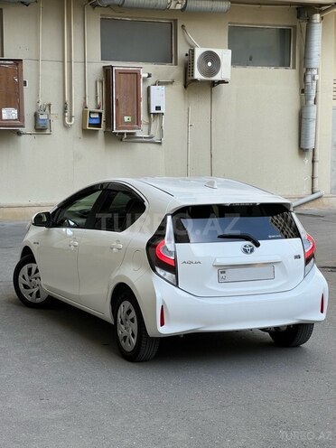 Toyota Aqua 2019, 93,000 km - 1.5 l - Bakı