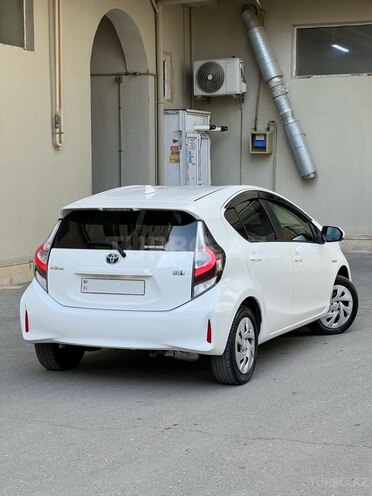 Toyota Aqua 2019, 93,000 km - 1.5 l - Bakı
