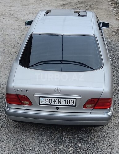 Mercedes E 230 1995, 543,722 km - 2.3 l - Sabirabad
