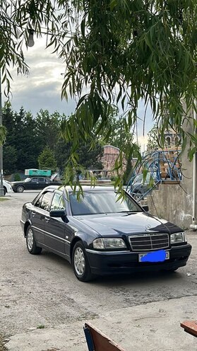 Mercedes C 200 1999, 452,580 km - 2.0 л - Xaçmaz