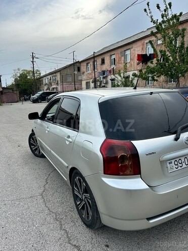 Toyota Corolla 2005, 371,000 km - 1.4 l - Bakı
