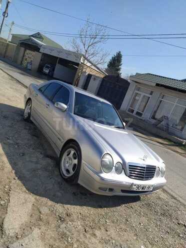 Mercedes E 240 2001, 270,000 km - 2.4 l - Hacıqabul