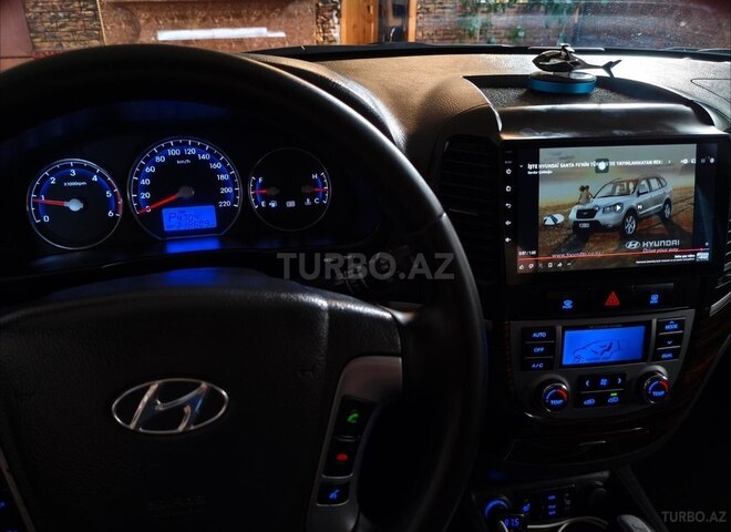 Hyundai Santa Fe 2010, 218,000 km - 2.0 l - Tovuz