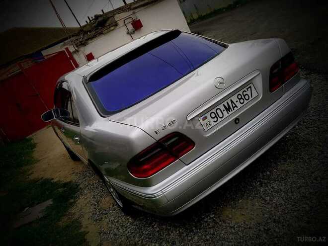 Mercedes E 240 2001, 270,000 km - 2.4 l - Hacıqabul
