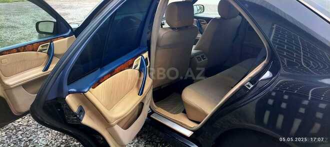 Mercedes E 220 d 2001, 504,253 km - 2.2 л - Salyan