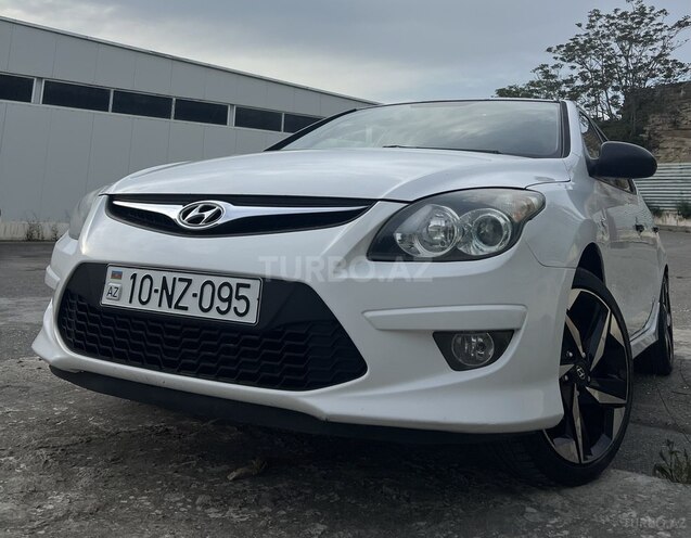 Hyundai i30 2011, 302,000 km - 1.6 l - Bakı
