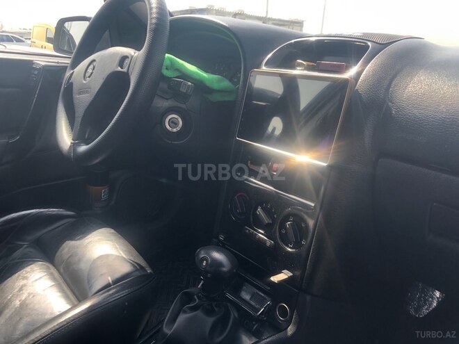 Opel Astra 2000, 350,000 km - 1.8 л - Şamaxı