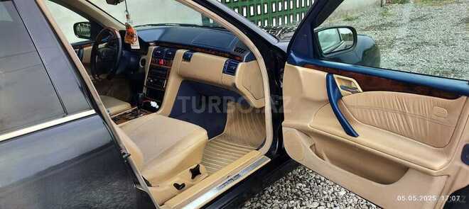 Mercedes E 220 d 2001, 504,253 km - 2.2 л - Salyan