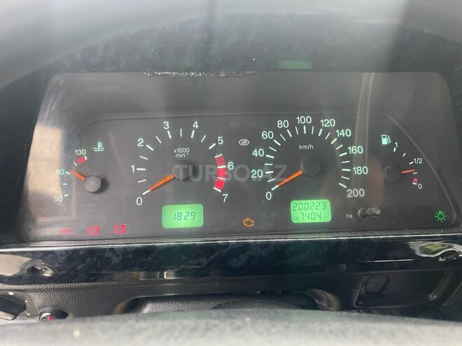 LADA (VAZ) Niva 2011, 200,000 km - 1.7 l - Bakı
