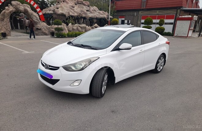Hyundai Elantra 2013, 237,680 km - 1.6 l - Qazax
