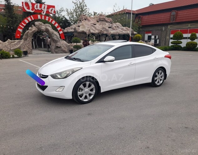 Hyundai Elantra 2013, 237,680 km - 1.6 l - Qazax