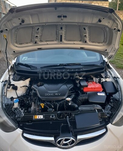 Hyundai Elantra 2013, 237,680 km - 1.6 l - Qazax