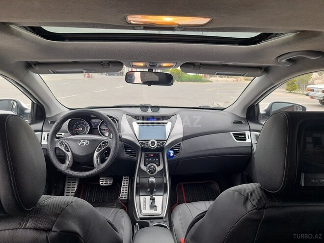 Hyundai Elantra 2013, 237,680 km - 1.6 l - Qazax