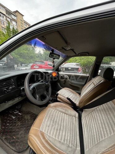 Volkswagen Golf 1992, 212,000 km - 1.6 l - Bakı