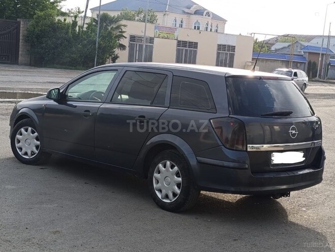 Opel Astra 2010, 283,838 km - 1.3 l - Bərdə
