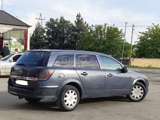 Opel Astra 2010, 283,838 km - 1.3 l - Bərdə