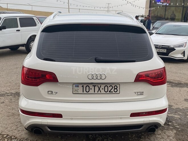 Audi Q7 2014, 134,000 km - 3.0 l - Bakı
