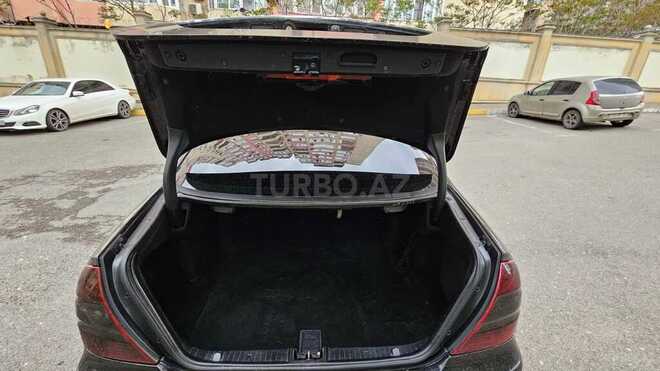Mercedes E 220 d 2008, 319,000 km - 2.2 л - Bakı