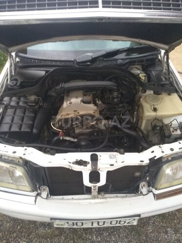 Mercedes C 230 1998, 330,000 km - 2.3 l - Bakı