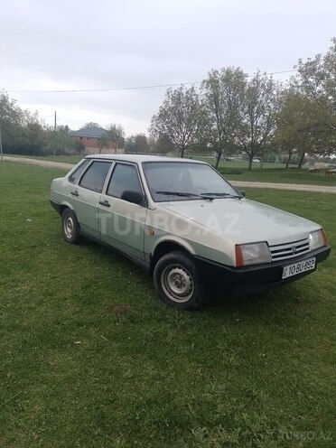 LADA (VAZ) 21099 1994, 358,456 km - 1.6 л - Qusar