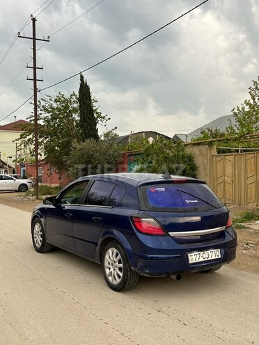 Opel Astra 2004, 320,000 km - 1.4 л - Bakı