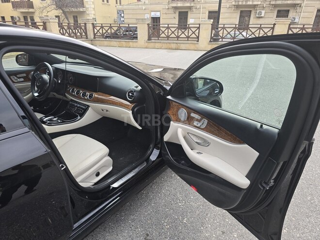 Mercedes E 300 2018, 11,000 km - 2.0 l - Bakı