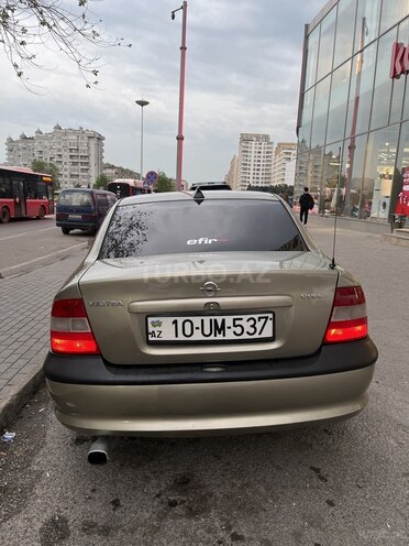 Opel Vectra 1996, 200,000 km - 2.0 l - Bakı