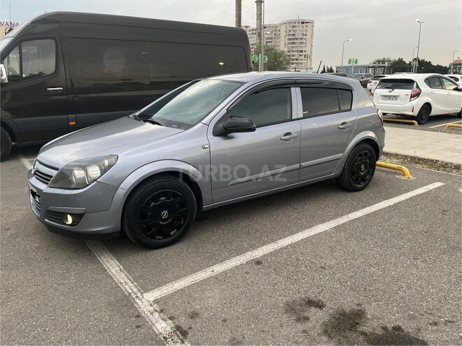 Opel Astra 2005, 319,000 km - 1.4 l - Bakı