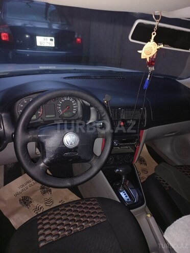 Volkswagen Golf 2003, 320,000 km - 2.0 l - Bakı