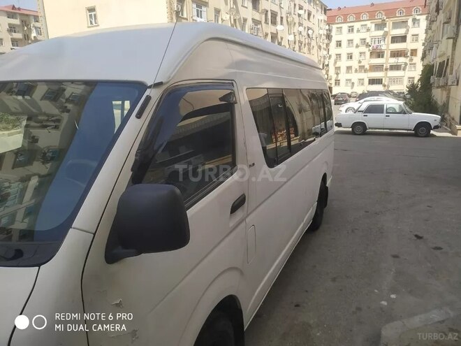 Toyota HiAce 2008, 800,000 km - 2.5 л - Bakı