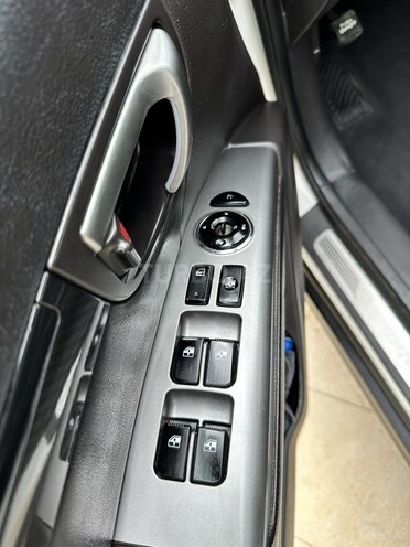 Hyundai Santa Fe 2011, 241,200 km - 2.4 л - Bakı