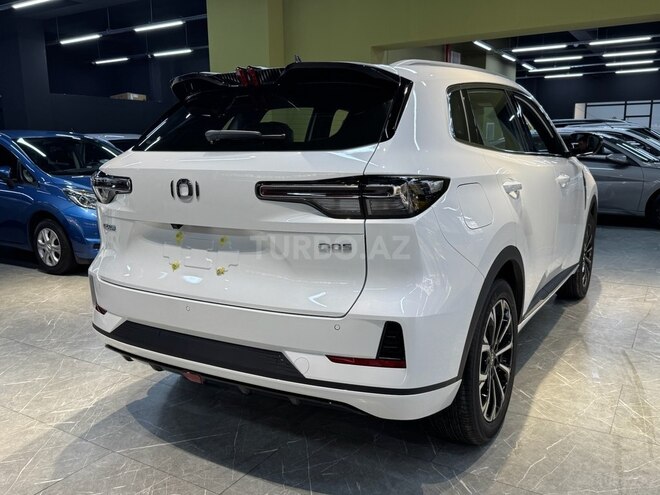 Changan Qiyuan Q05-7