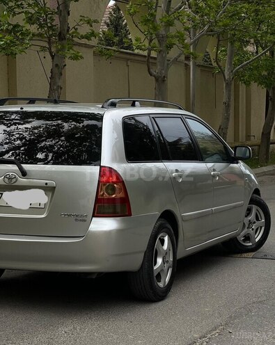 Toyota Corolla 2006, 352,000 km - 1.4 l - Bakı