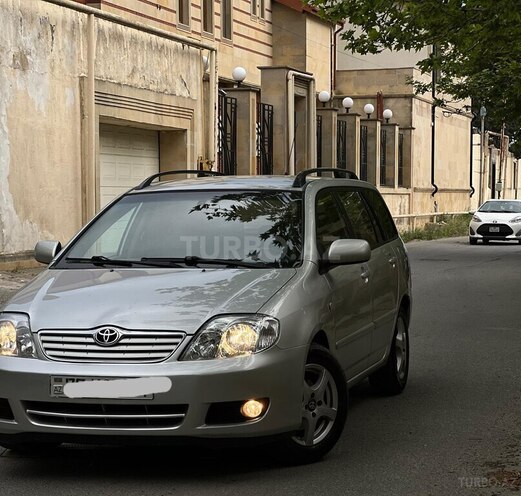 Toyota Corolla 2006, 352,000 km - 1.4 l - Bakı