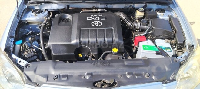 Toyota Corolla 2006, 352,000 km - 1.4 l - Bakı