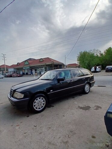 Mercedes C 220 d 2000, 258,450 km - 2.2 l - Bakı