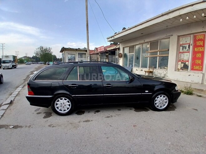 Mercedes C 220 d 2000, 258,450 km - 2.2 l - Bakı