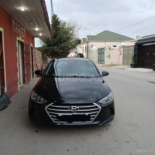 Hyundai Elantra 2018, 245 km - 2.0 л - Bakı