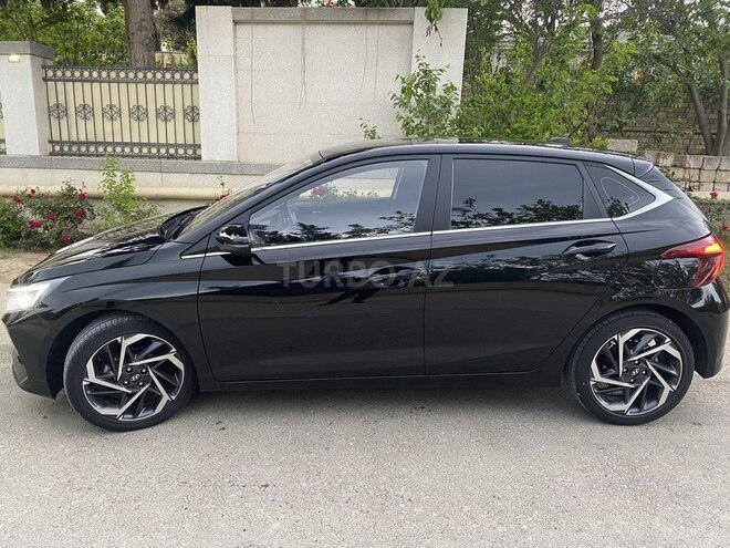 Hyundai i20 2023, 26,600 km - 1.4 l - Bakı