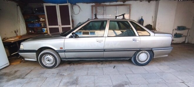 Renault 19 1991, 350,000 km - 1.6 l - Bakı